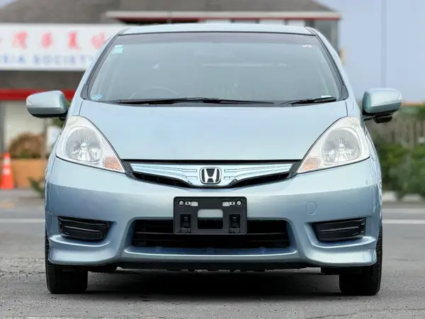 2012 Honda Fit Shuttle Hybrid SMART SELECTION Carousel 1