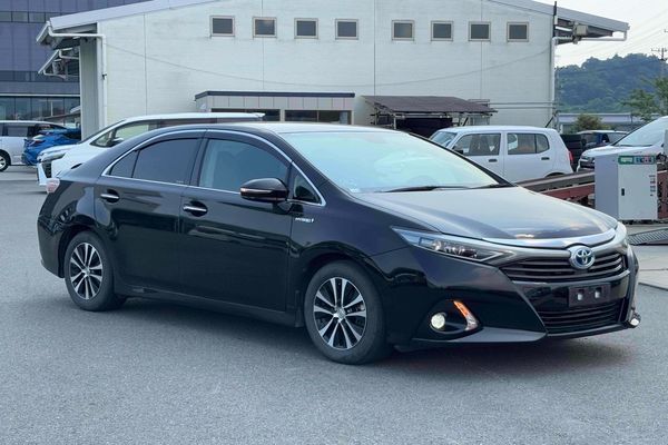 2013 Toyota Sai Carousel 3