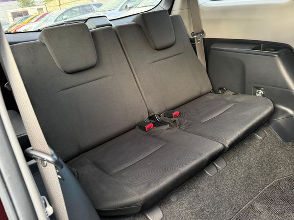 2013 Toyota Wish 1.8X Carousel 4