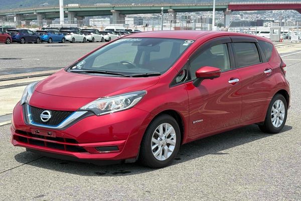 2017 Nissan Note E-POWER X Carousel 6