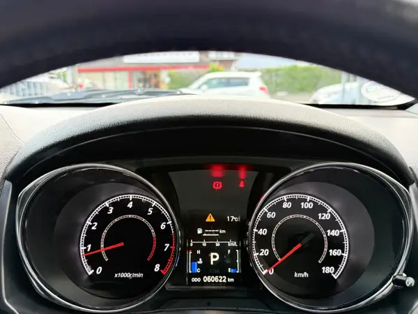 2015 Mitsubishi RVR G Package Carousel 9