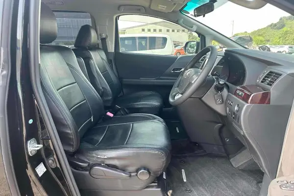 2012 Toyota Vellfire 2.4Z 8-Seater Carousel 8