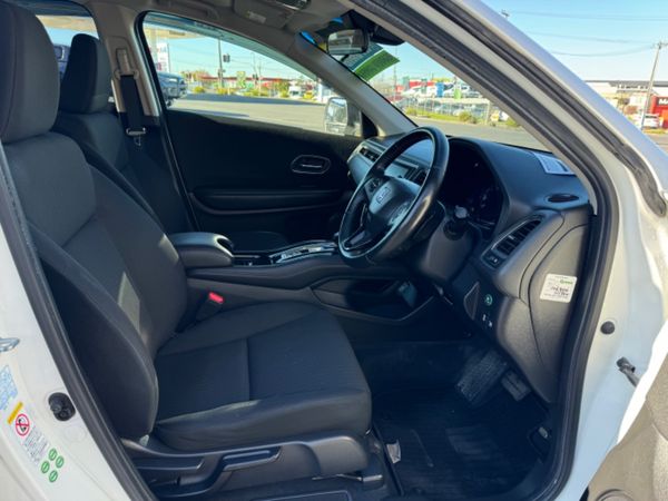 2014 Honda Vezel HYBRID X Carousel 9