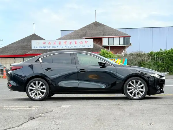 2020 Mazda 3 20S PROACTIVE Sedan Carousel 2