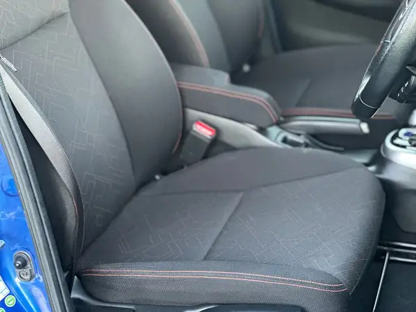 2013 Honda Fit Hybrid Carousel 9