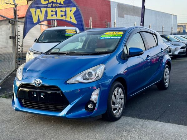 2015 Toyota Aqua Hybrid S Carousel 2
