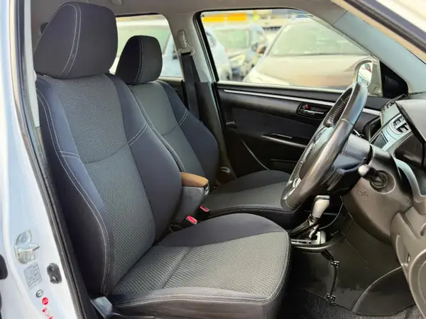 2014 Suzuki Swift RS-DJE Carousel 6