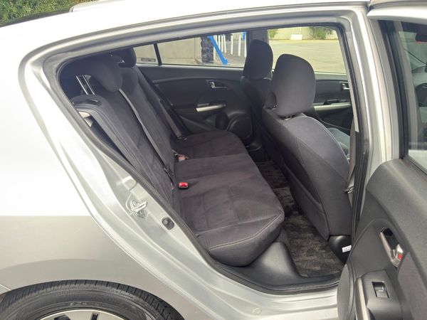 2013 Honda Insight HYBRID Carousel 6