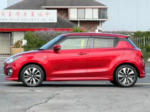 2017 Suzuki Swift Carousel 3
