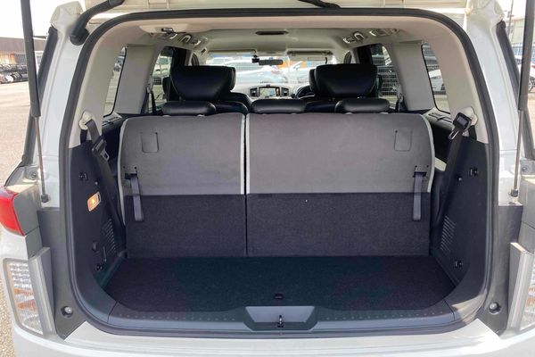 2012 Nissan Elgrand