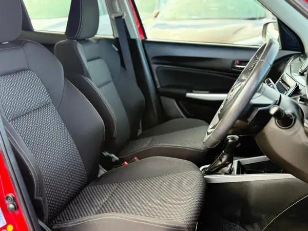 2017 Suzuki Swift Carousel 6