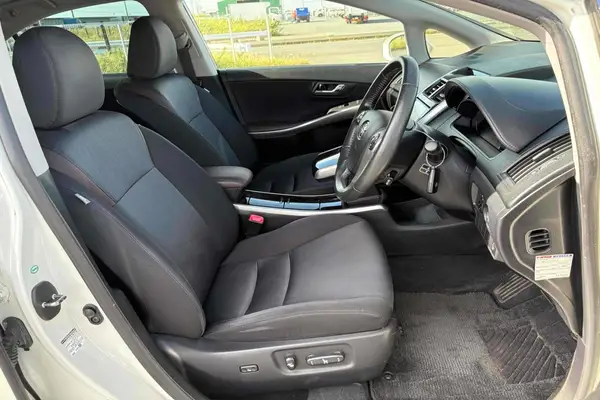 2014 Toyota Sai HYBRID S C Package Carousel 9