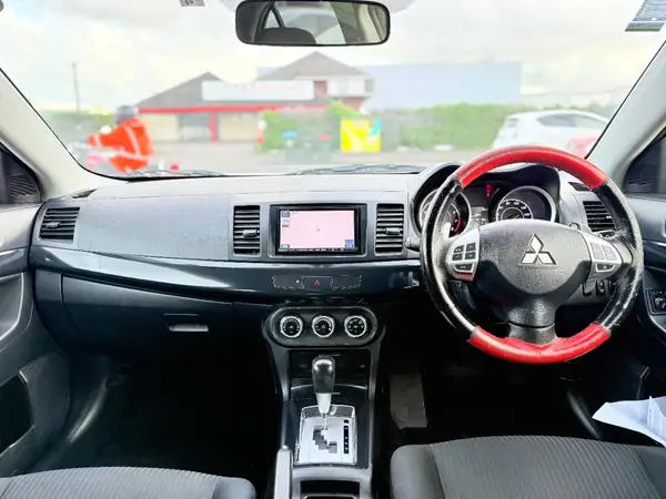 2014 Mitsubishi Galant Carousel 2