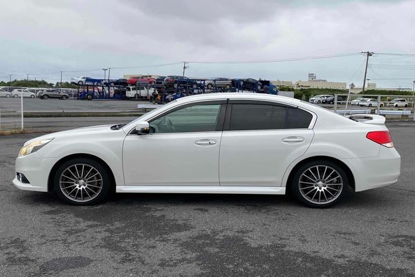 2012 Subaru Legacy Carousel 4
