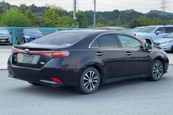 2013 Toyota Sai Carousel 2