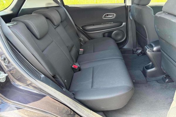 2014 Honda Vezel HYBRID X Carousel 4