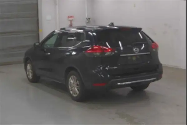 2017 Nissan X-Trail 20S FACELIFT Carousel 1