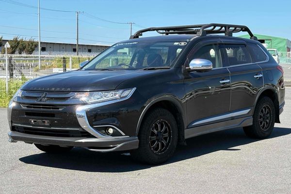2015 Mitsubishi Outlander Carousel 5