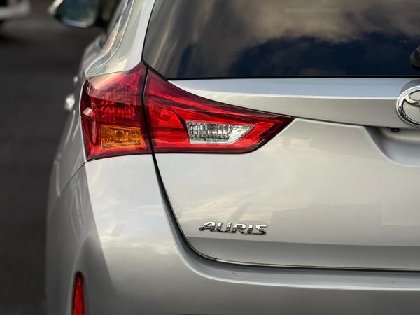 2015 Toyota Auris Carousel 7