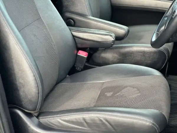 2016 Toyota Estima Carousel 6