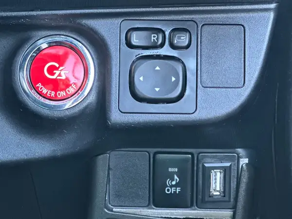 2014 Toyota Aqua Hybrid G GS Carousel 8