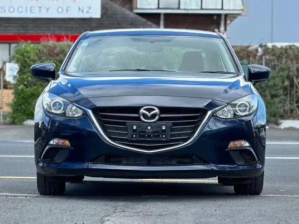 2014 Mazda Axela Skyactiv Carousel 1