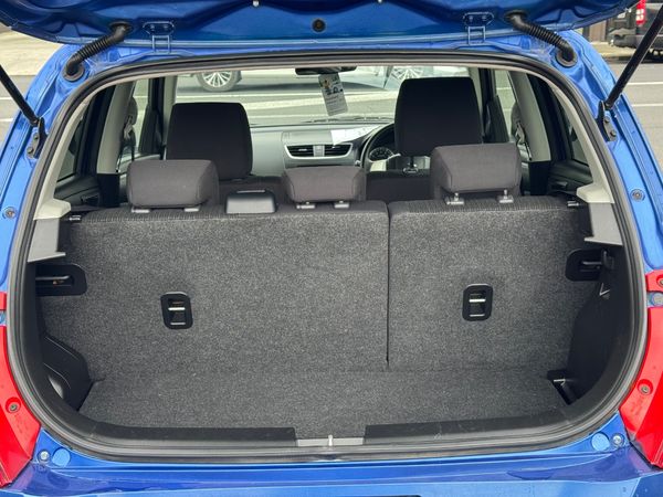 2014 Suzuki Swift Carousel 2