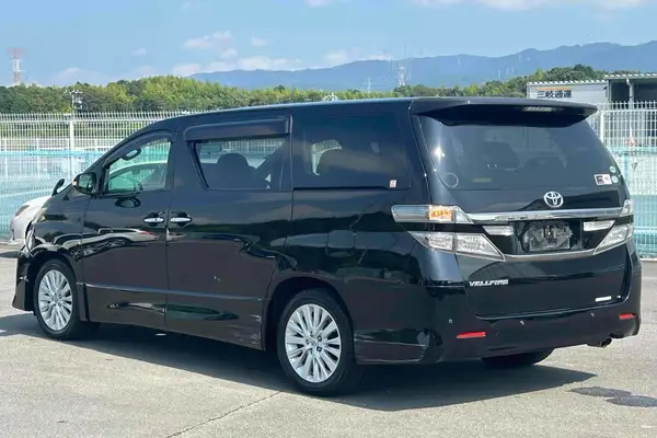 2012 Toyota Vellfire 2.4Z 8-Seater Carousel 5
