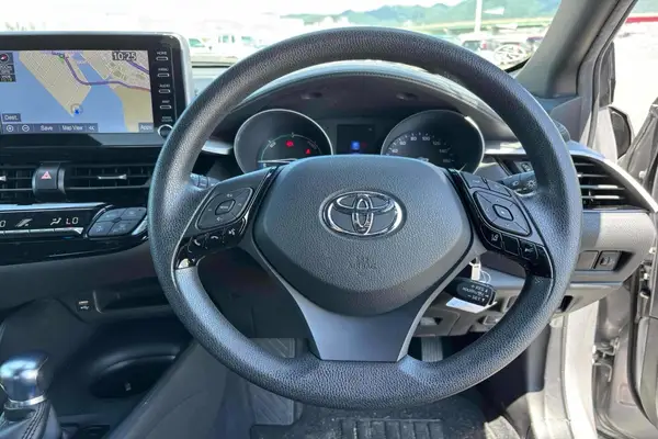 2021 Toyota C-HR HYBRID S *Facelift* Carousel 6