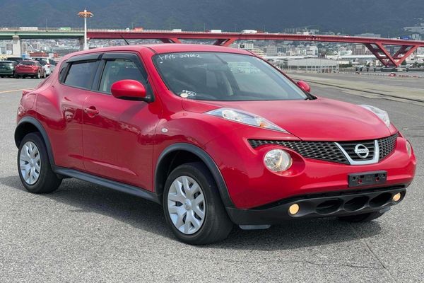 2014 Nissan Juke 15RX Type V Carousel 9