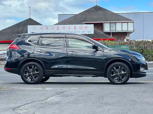 2018 Nissan X-Trail 4WD Pro Pilot Carousel 2