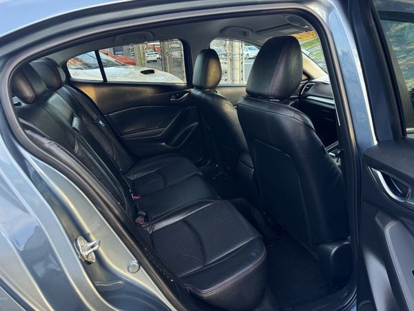 2014 Mazda Axela HYBRID S L *LEATHER PKG* Carousel 6