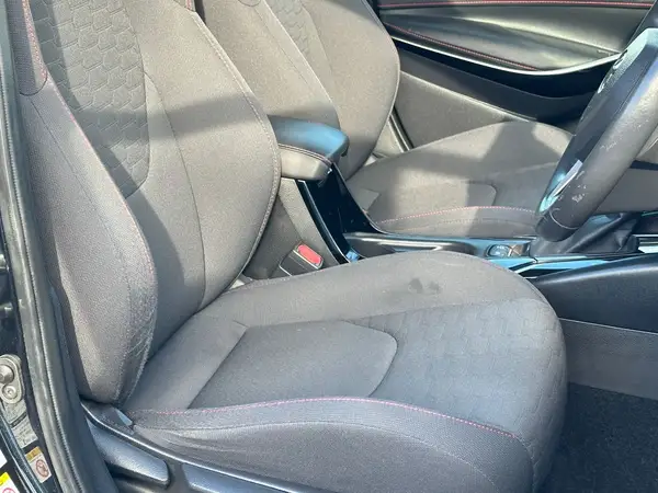 2019 Toyota Corolla Carousel 6