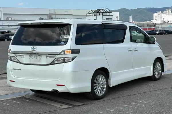 2012 Toyota Vellfire 2.4Z *8-Seater* Carousel 3