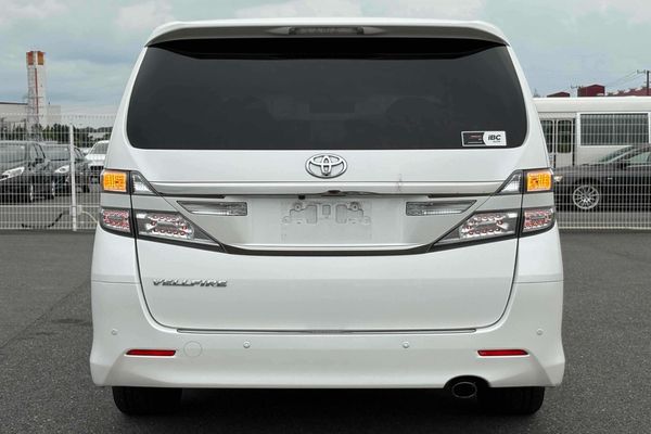 2012 Toyota Vellfire 2.4Z Carousel 5