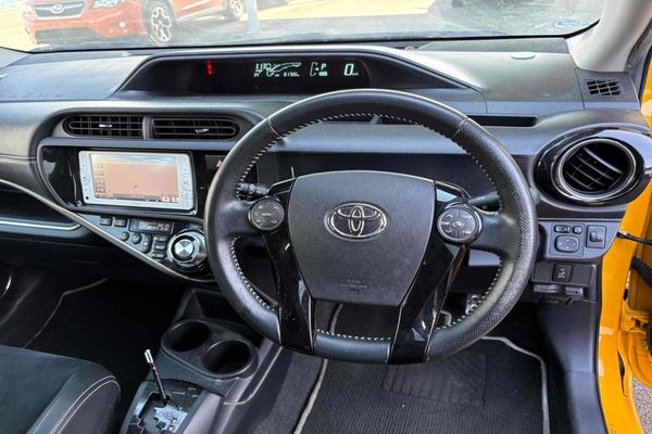 2013 Toyota Aqua G GS Carousel 1