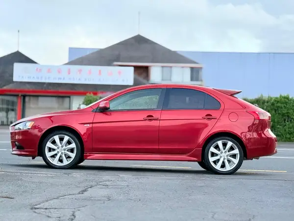 2014 Mitsubishi Galant Carousel 4