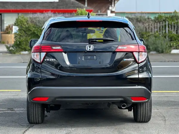 2016 Honda Vezel Carousel 4