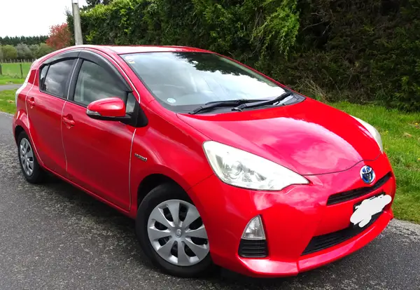 2013 Toyota Aqua Push Button start