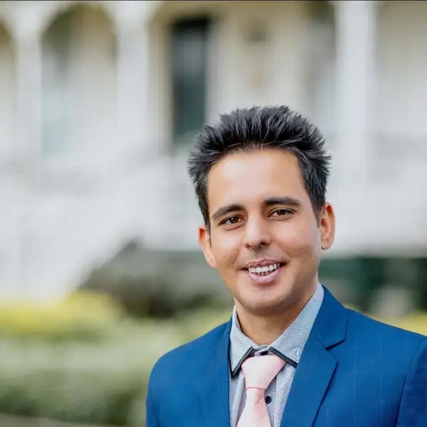 Teejay Singh - Seller Teejay Singh