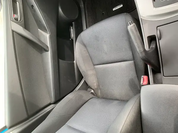 Mazda Axela Carousel 1