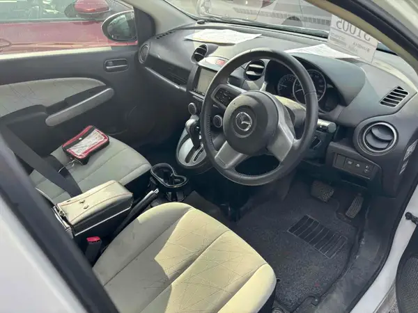 2012 Mazda Demio Carousel 1