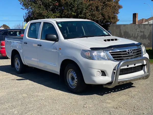 2014 Toyota Hilux 2WD 3.0TD DC UTE 5M