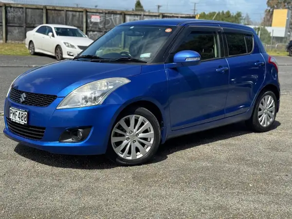 2012 Suzuki Swift Carousel 4