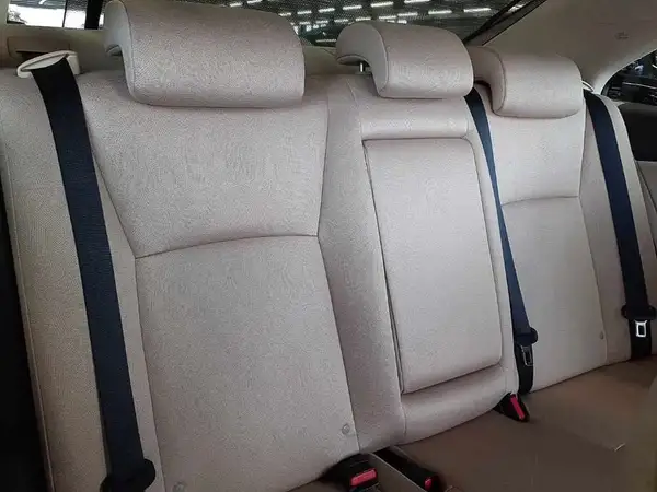 2013 Toyota Sai Carousel 3