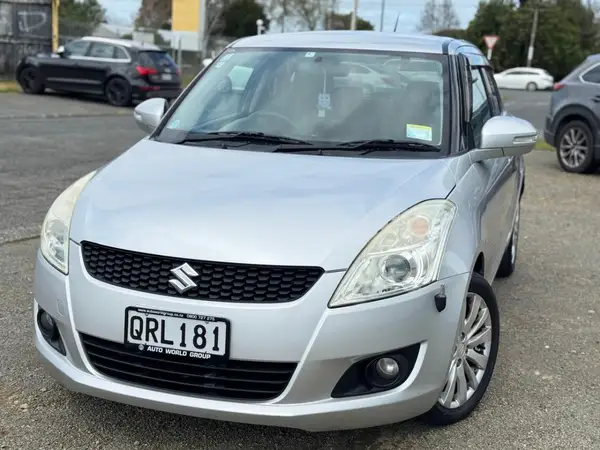 2010 Suzuki Swift Carousel 1
