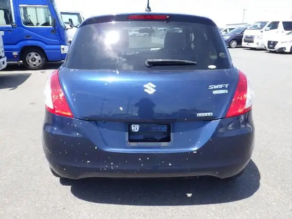 2014 Suzuki Swift Carousel 3