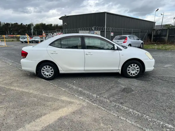 2005 Toyota Allion Carousel 5