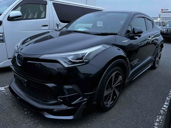 2019 Toyota C-HR G MODE BURUNO Carousel 1