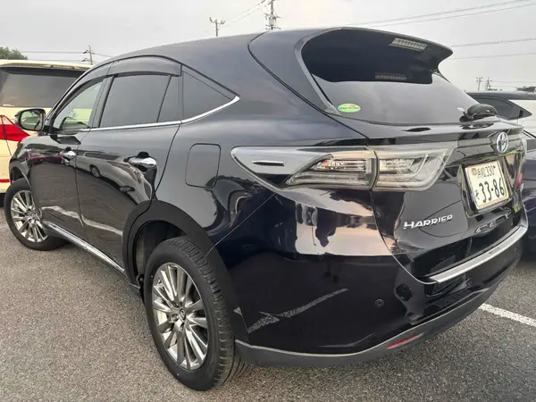 2014 Toyota Harrier Carousel 4